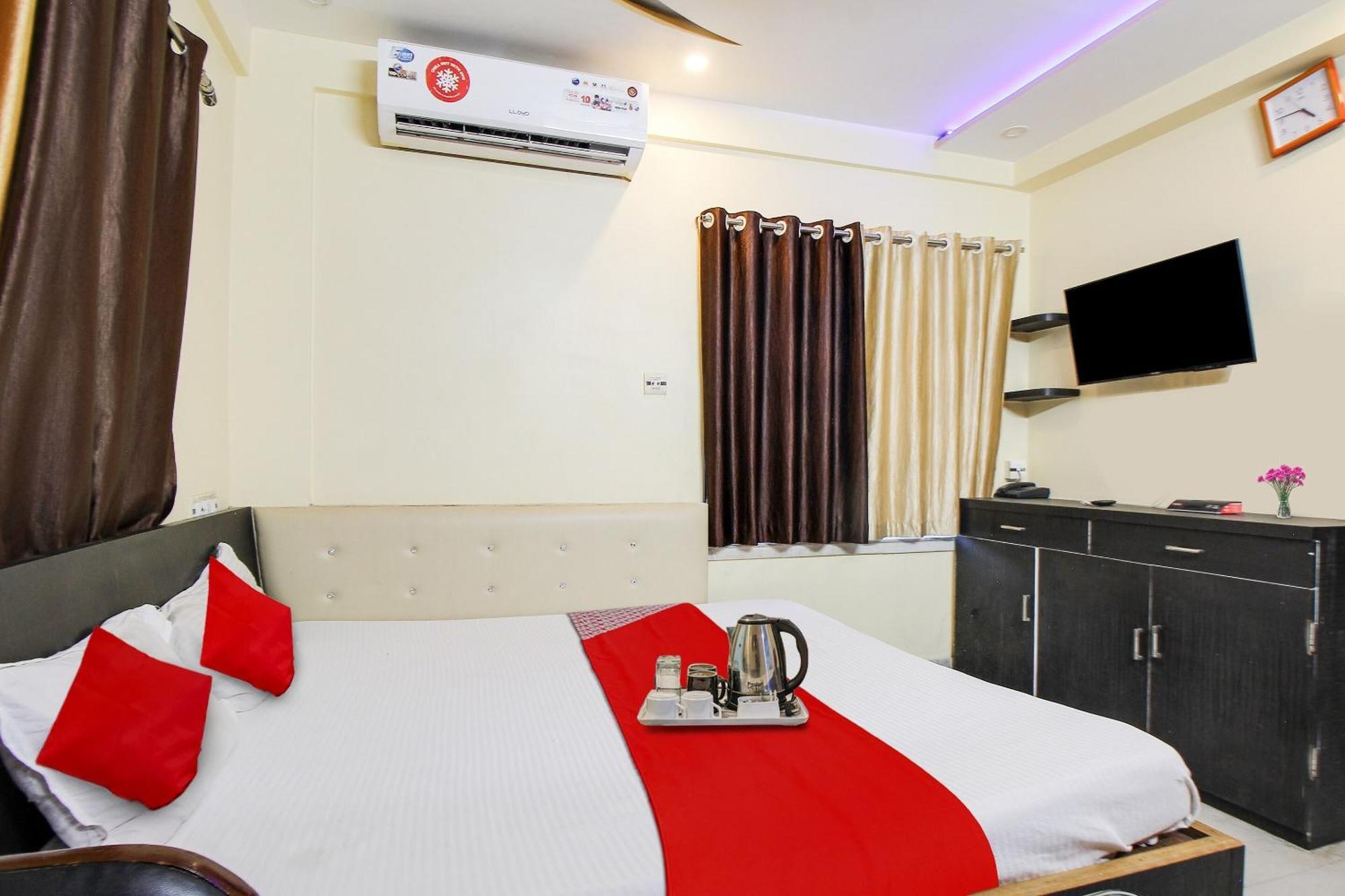 Hotel O Ecopark Guest House Калькутта Экстерьер фото